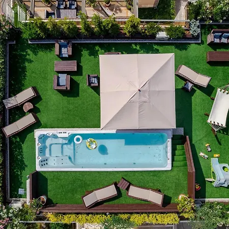 וילה Roof *